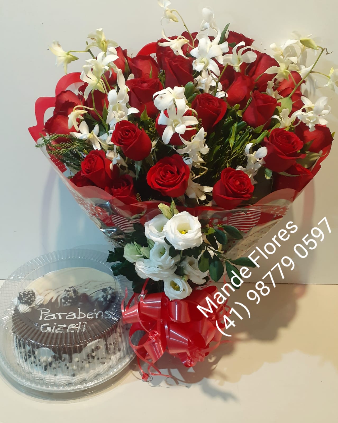 Rosas com bolo niver